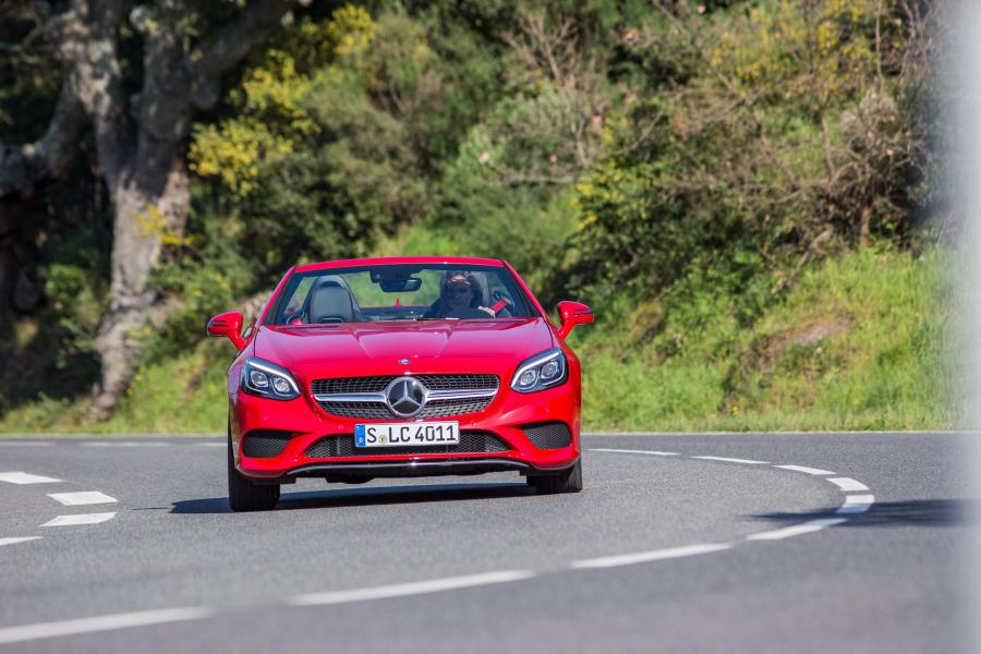  Mercedes-Benz SLC250 d 2016 года  (фото 16 из 27)